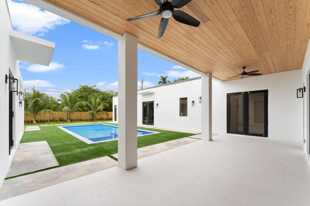 24-5928 SW 69th Ave Miami FL-123